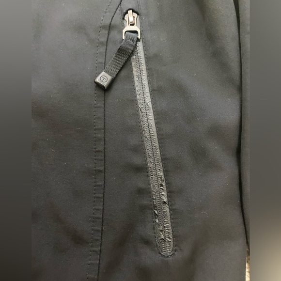 Tumi Tech Jacket Men’s Medium - Picture 6 of 9